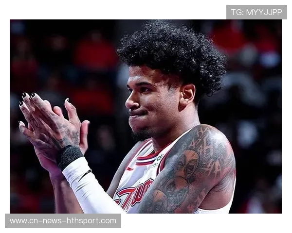 杰伦格林外线连中两球,休城重新掌握主动